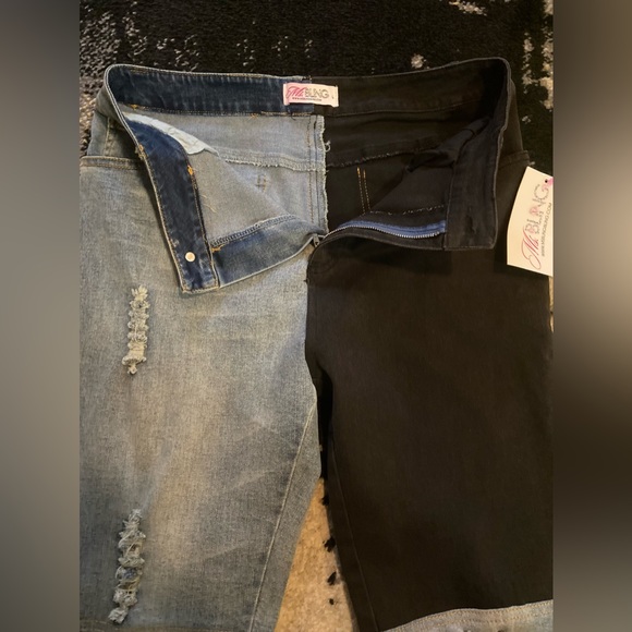 Color-Block Denim Jeans - Picture 3 of 3